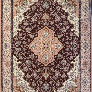 فرش ماشینی قهوه‌ای کد 100935 – ۱۲۰۰ شانه